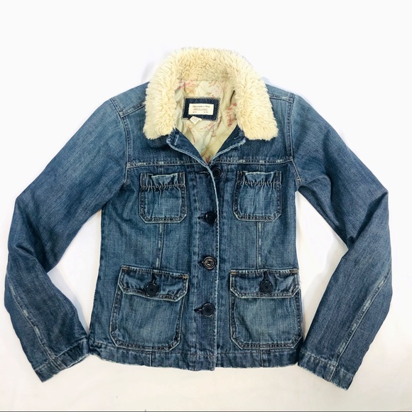 Abercrombie & Fitch Jackets & Blazers - Abercrombie and Fitch Sherpa Denim Jean Jacket